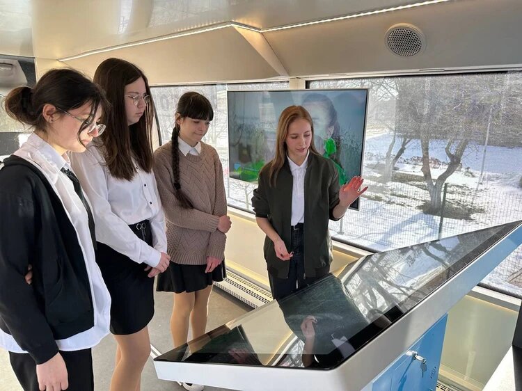 Эксперты рассказали, обязательна ли профориентация в школе..